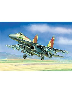 Russian Fighter Bomber Sukhoi Su-35