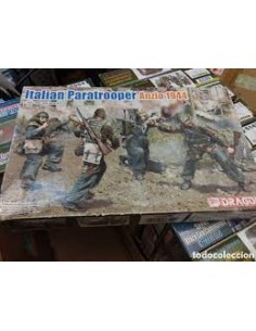 ITALIAN PARATROOPER ANZIO 1944