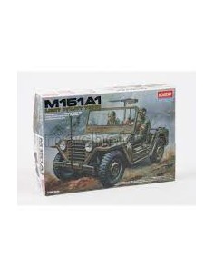 M151A1 Light Utility Truck montado al 50% SIN PINTAR