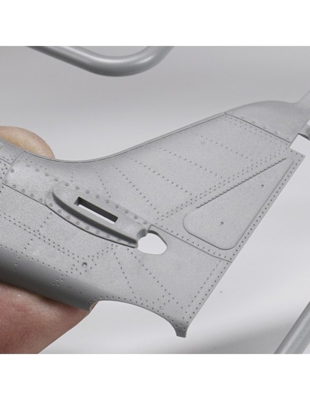 Focke-Wulf Fw 190A-6 con Wgr. 21 & Motor Completo e Interior de Armas