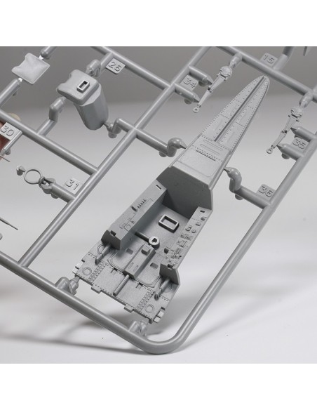 Focke-Wulf Fw 190A-6 con Wgr. 21 & Motor Completo e Interior de Armas