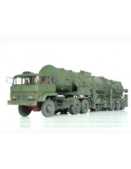 DF-21 Ballistic missile launcher