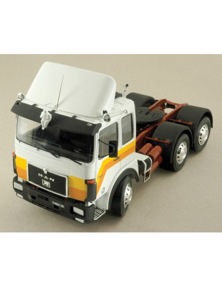 MAN 26.321 FORMEL SIX