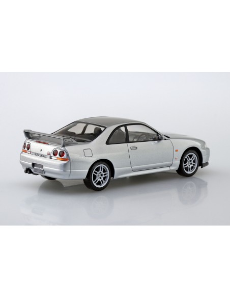 Nissan R33 Skyline GT-R (plata sónica)