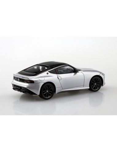 Nissan RZ34 Fairlady Z (Plata brillante)