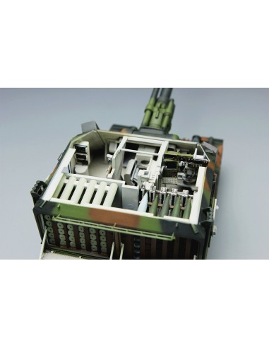 French AUF1 155mm Self-propelled Howitzer