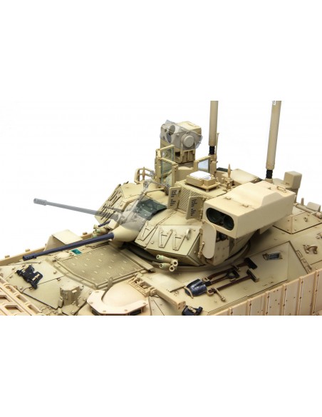 VEHÍCULO DE COMBATE DE INFANTERÍA ESTADOUNIDENSE M2A3 BRADLEY W/BUSK III