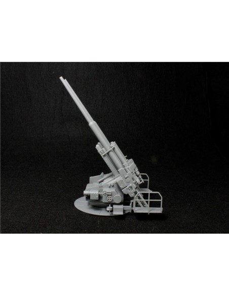 German WWII 128mm FLAK 40 ZWILLING