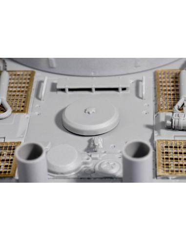 Pz.Kpfw. VI Ausf. E Tiger I Initial Production...