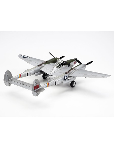 Lockheed P-38J Lightning