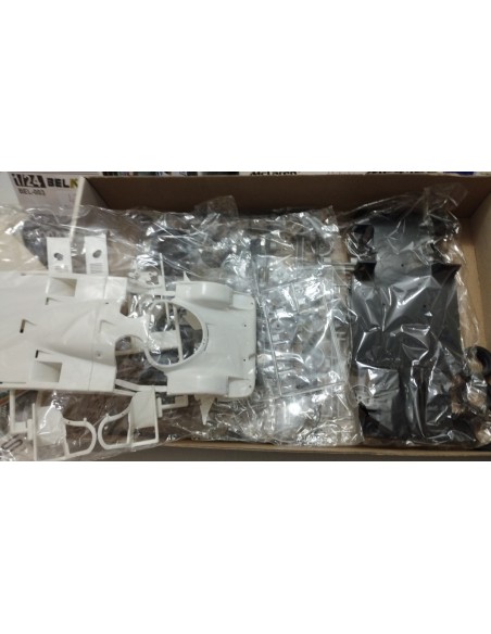 PORSCHE 956 WORLD CHAMPION CARROCERIA PLASTICO