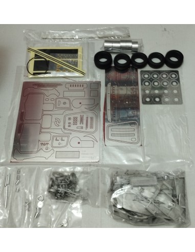 FERRARI 330 P4 1967 DAYTONA Nº 23