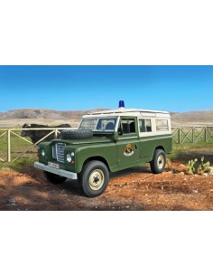 LAND ROVER SERIES III 109 "Guardia Civil" 2