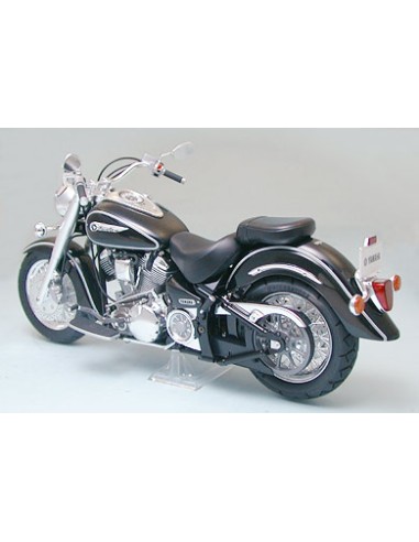 YAMAHA XV1600 ROADSTAR