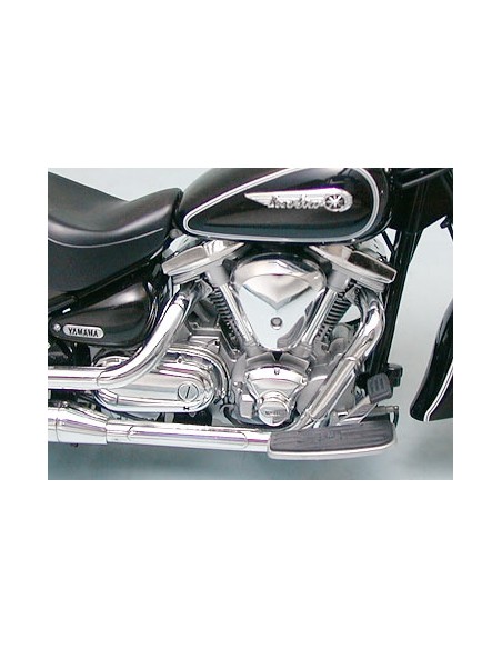 YAMAHA XV1600 ROADSTAR