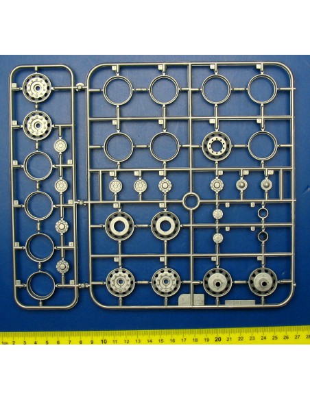 Mercedes Benz Actros MP4 Gigaspace