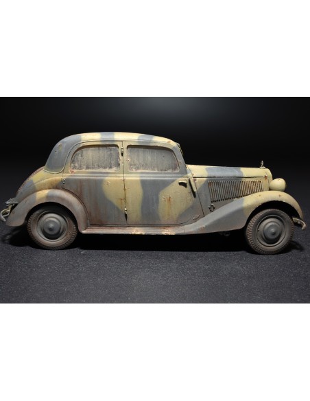 Personenwagen Typ 170V Saloon