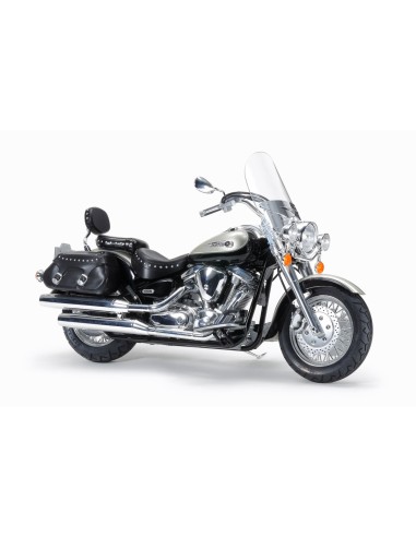 Yamaha XV1600 RoadStar Custom