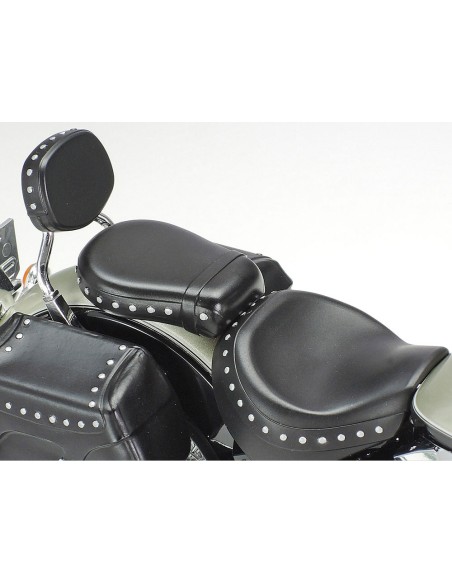 Yamaha XV1600 RoadStar Custom