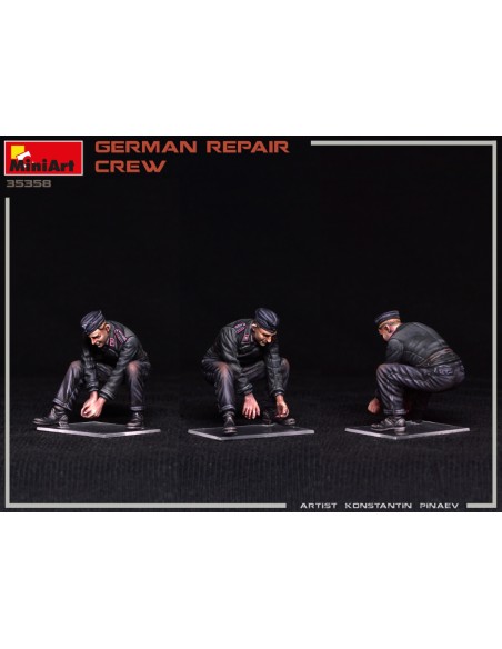 GERMAN REPAIR CREW