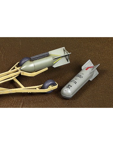 Focke-Wulf Fw190 F-8/9 w/Bomb Loading Set