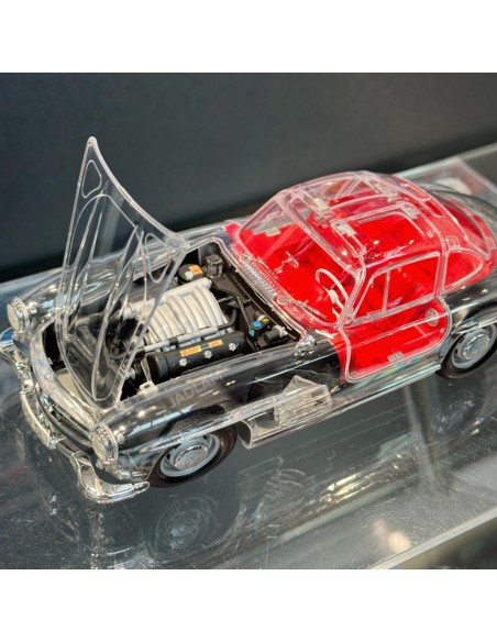 Full-View Mercedes 300 SL