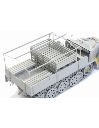 Sd. Kfz.7 8t Halftrack Late Production ~ Smart Kit