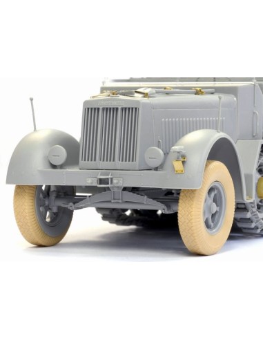 Sd. Kfz.7 8t Halftrack Late Production ~ Smart Kit