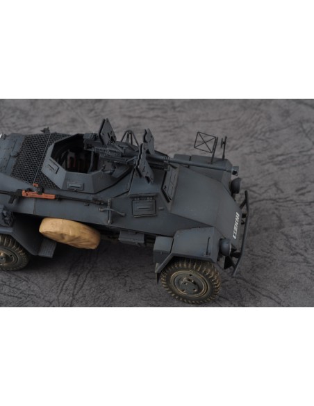 Sd.Kfz.221 Leichter Panzerspahwagen-Early version