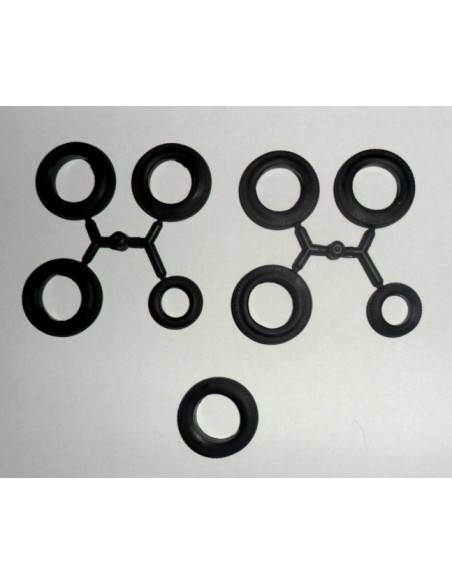 WWII German Ambulance Truck - Typ 2,5-32 with Shelter,