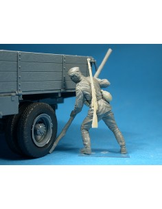 GAZ-AAA Mod.1943 Cargo Truck 2