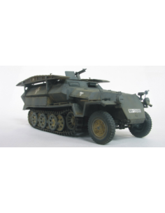 German Sd Kfz 251/7 Ausf C Pionierwagen 2