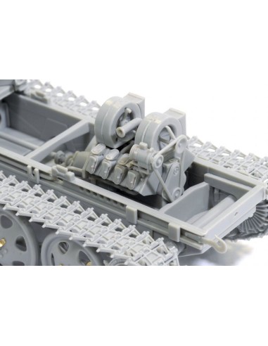 German IIWW anti-tank gun 7.5cm Pak 40/4 auf RSO