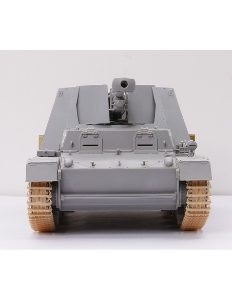 "Hummel-Wespe" le Pz.Haubitze auf Hummel Fahrgestell