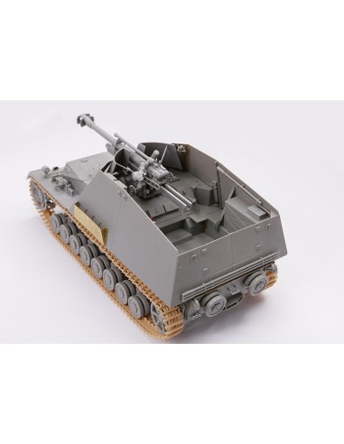 "Hummel-Wespe" le Pz.Haubitze auf Hummel...