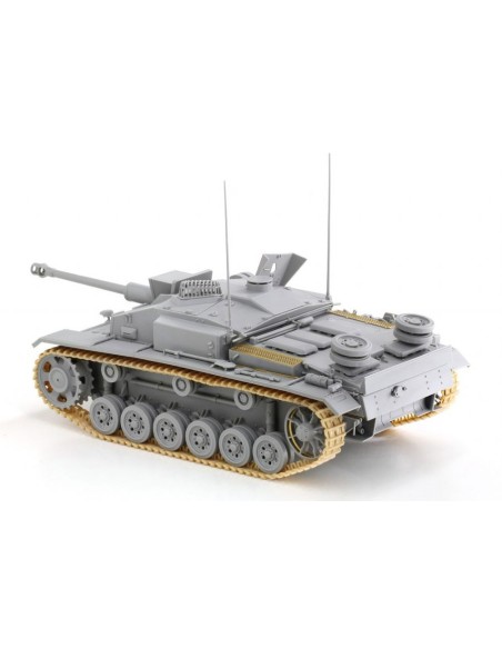 StuG. III F/8 Early Production Italy 1943