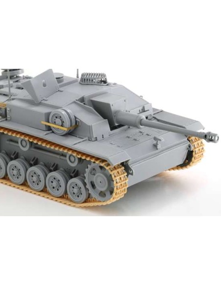 StuG. III F/8 Early Production Italy 1943