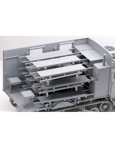 Sd.Kfz.3 Maultier Ambulance