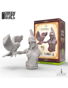 CLAYMORE MINIATURES - EUDORA THE SHIELDMAIDEN
