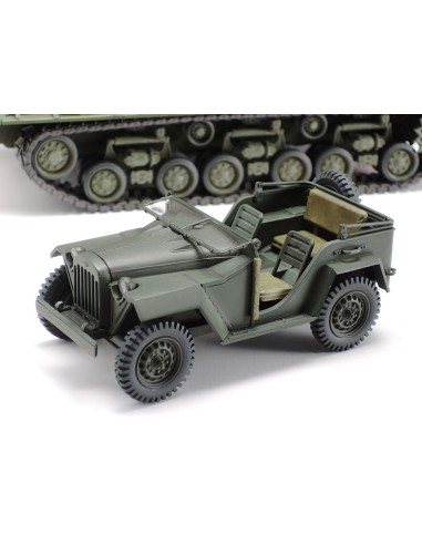 Korean war U.S. Medium Tank M4A3E8 Sherman...