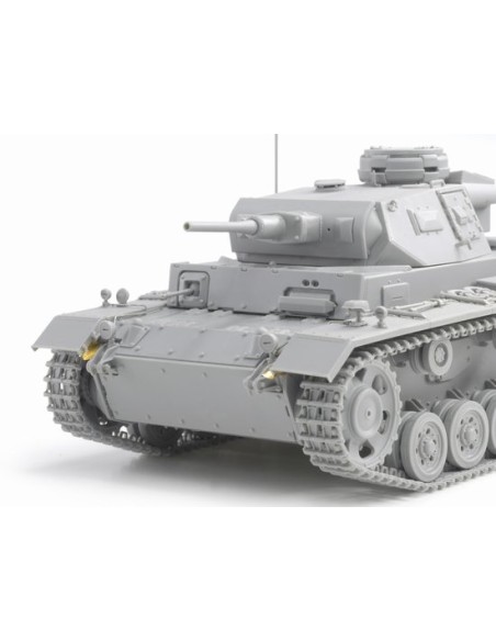 German PzKpfw.III (5cm) Ausf.H Sd.Kfz.141 Late Production Version LEER DESCRIPCION