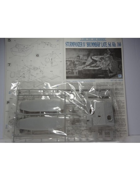 GERMAN PANZER STURMPANZER IV BRUMMBAR LATE SD. KFZ. 166 LEER DESCRIPCION