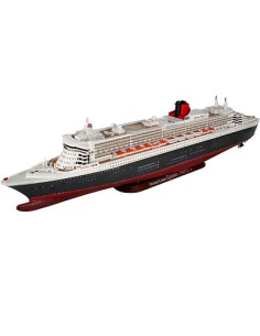 Ocean Liner Queen Mary 2 2