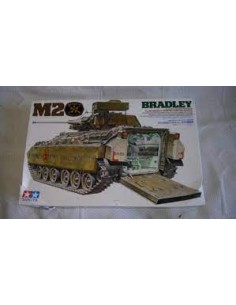 US M2 Bradley Infantry Fighting Vehicle