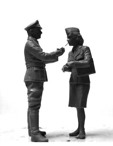 Serie Mujeres en Guerra: Ayudantes de la...