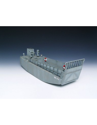 WWII US Navy LCM (3) Landing