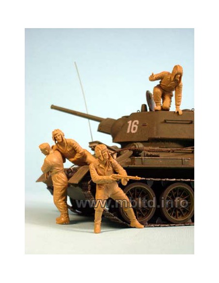 Soviet Tankmen, Kursk 1943