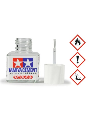 TAMIYA CEMENT