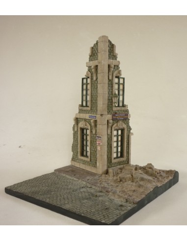 BASE DE DIORAMA: ESQUINA DE EDIFICIO 1/35