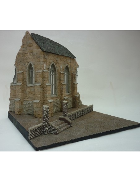 BASE PARA DIORAMA: IGLESIA DESTRUIDA 1/35